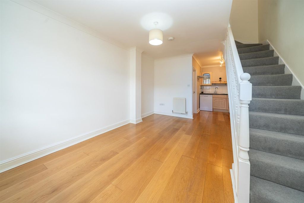 Property photo 2 of 10 E8Qxinubu06Zotrbzzcm4A.Jpg