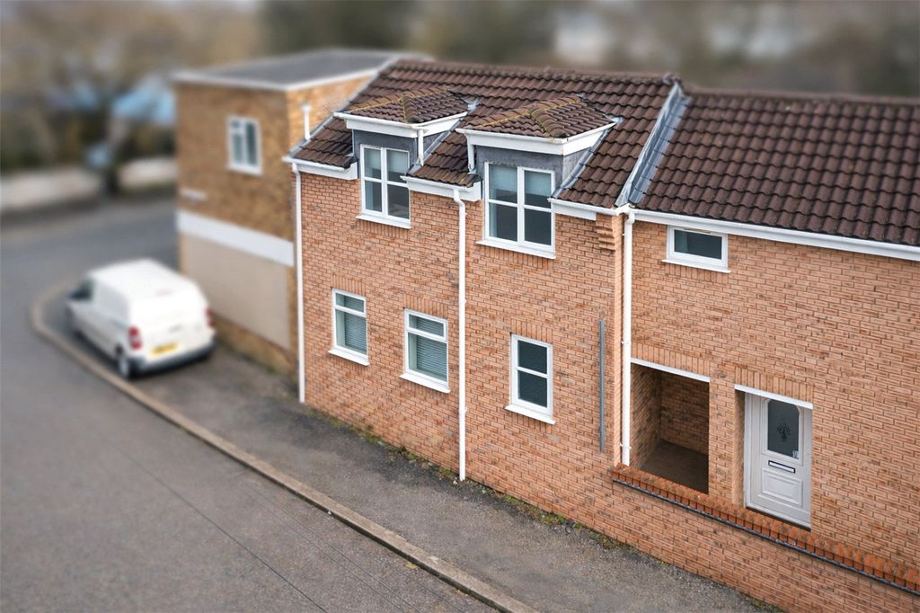 Property photo 1 of 6 Picture No. 14