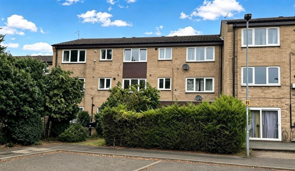 Property photo 1 of 6