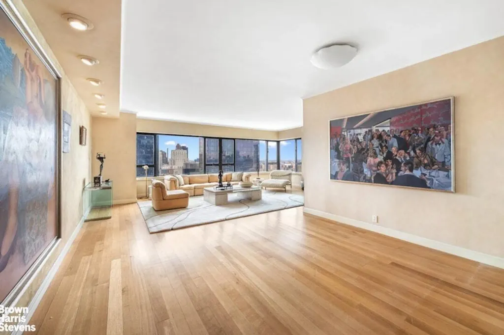 Property photo 3 of 11 <Alttext/>
