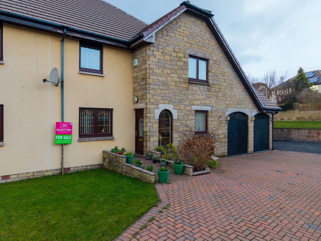 Property photo 1 of 34