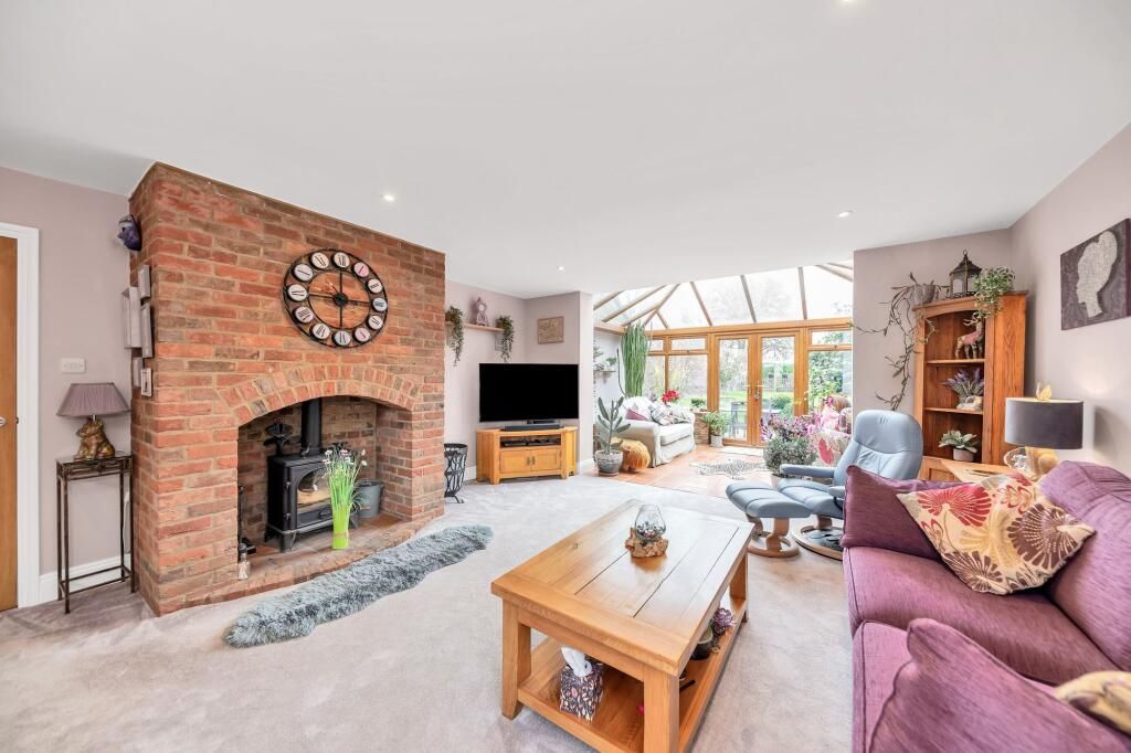 Property photo 3 of 19