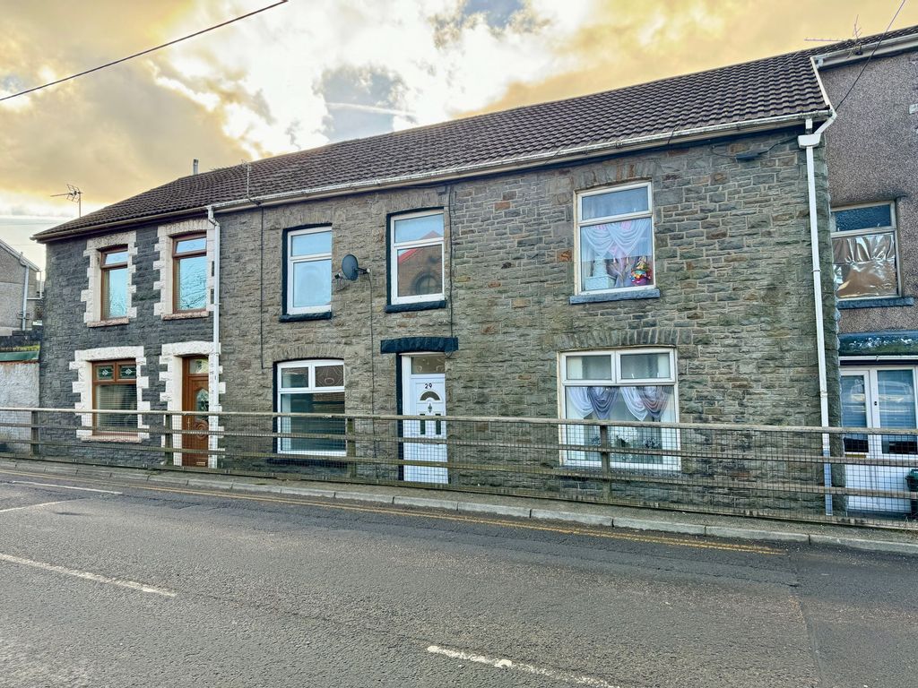 Property photo 1 of 23