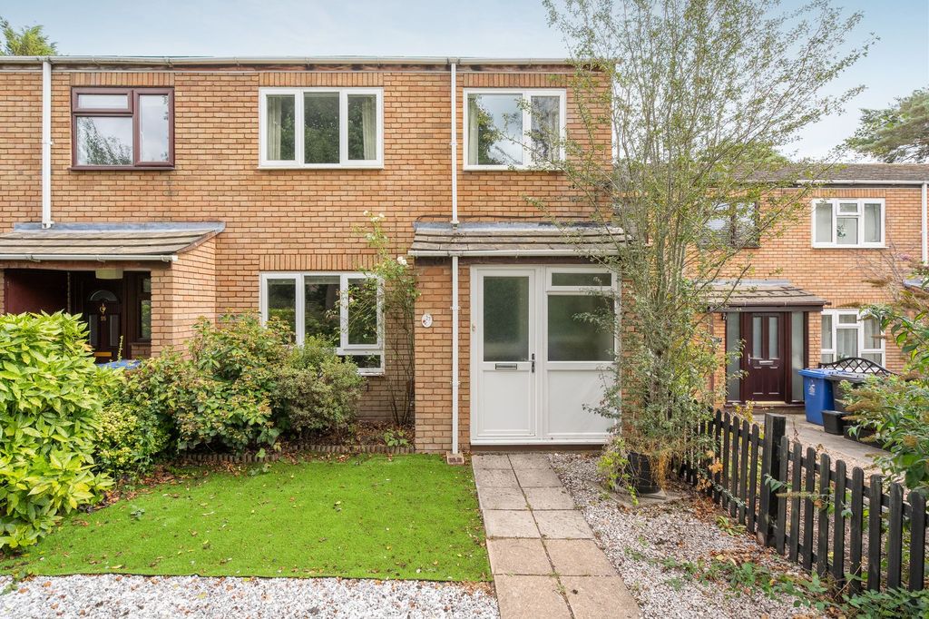 Property photo 1 of 9