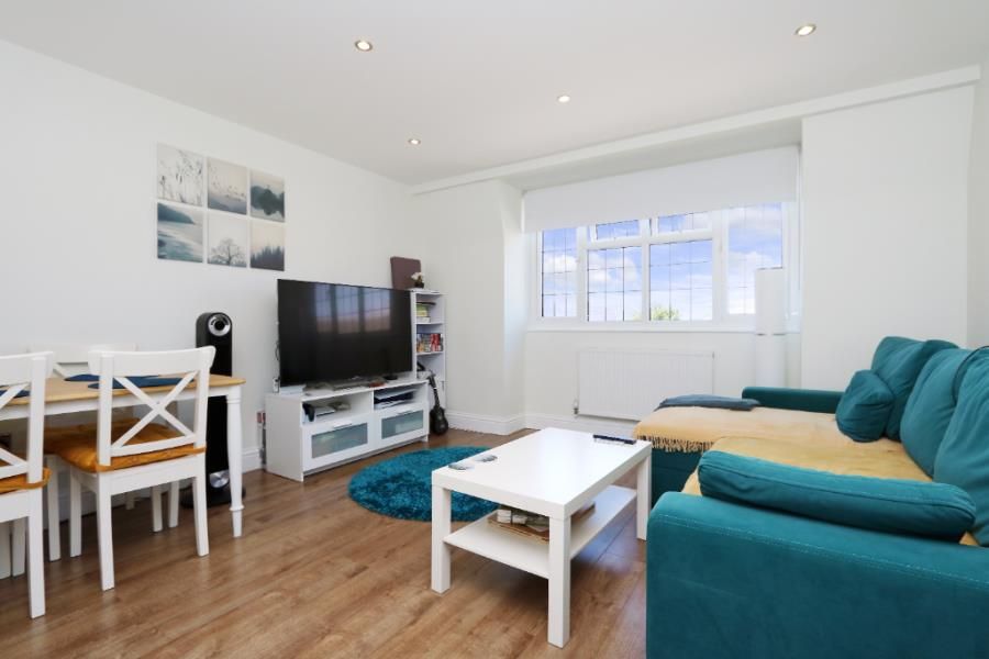 Property photo 3 of 7