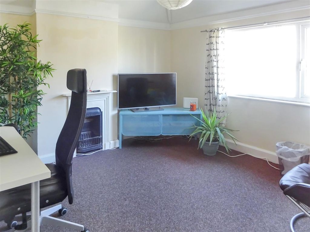 Property photo 2 of 8 Dsc04297.Jpg