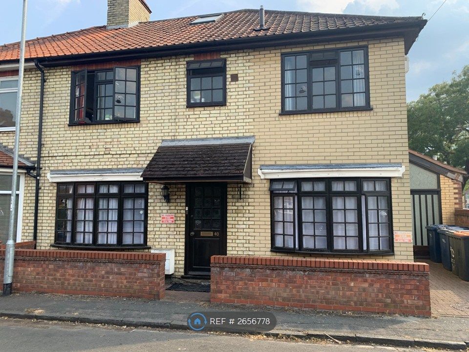 Property photo 1 of 9