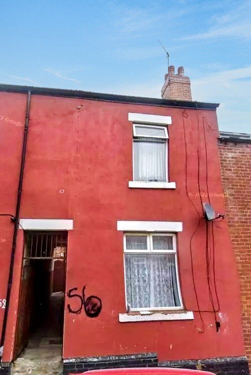 Property photo 1 of 11