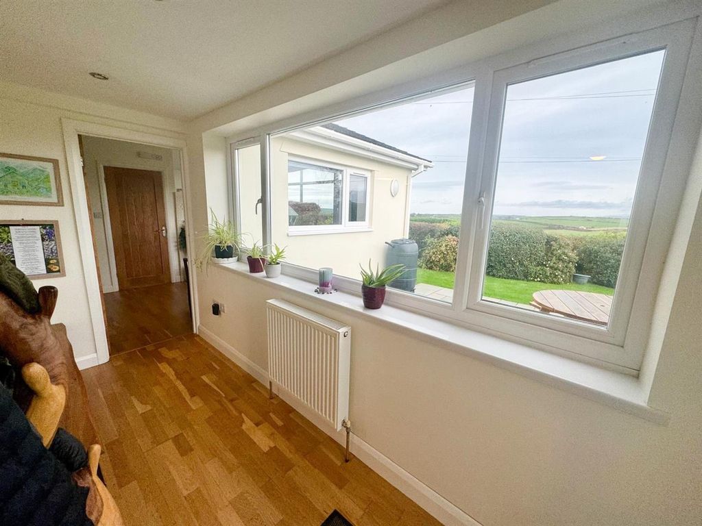 Property photo 2 of 25 Reception Hallway