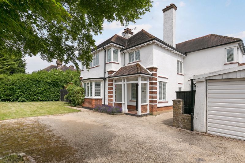 Property photo 1 of 20 Photo 23