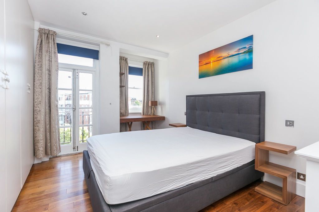 Property photo 3 of 6