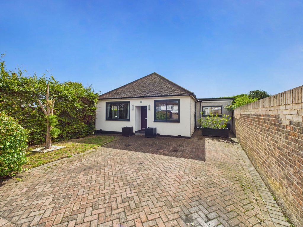 Property photo 1 of 41 4476021