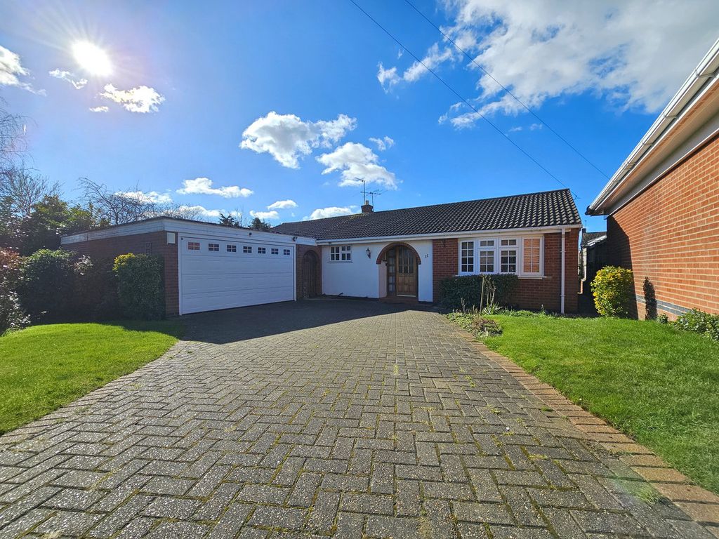 Property photo 1 of 16