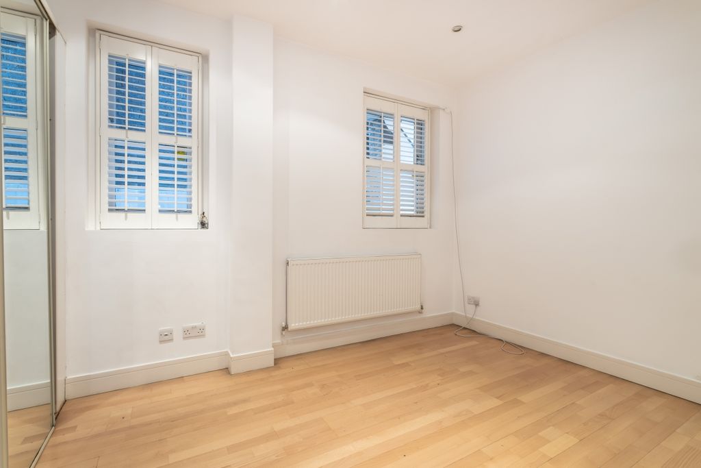 Property photo 3 of 16 23