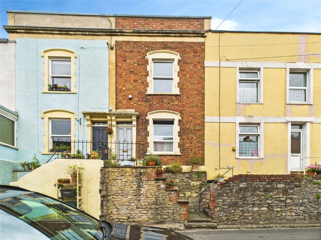 Property photo 1 of 21 Picture No. 15