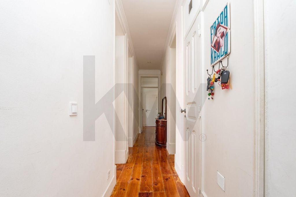 Property photo 1 of 16 T5 Apartment In Downtown Lisbon, 114 m2