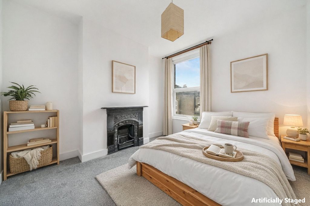 Property photo 2 of 9 Picture No. 13