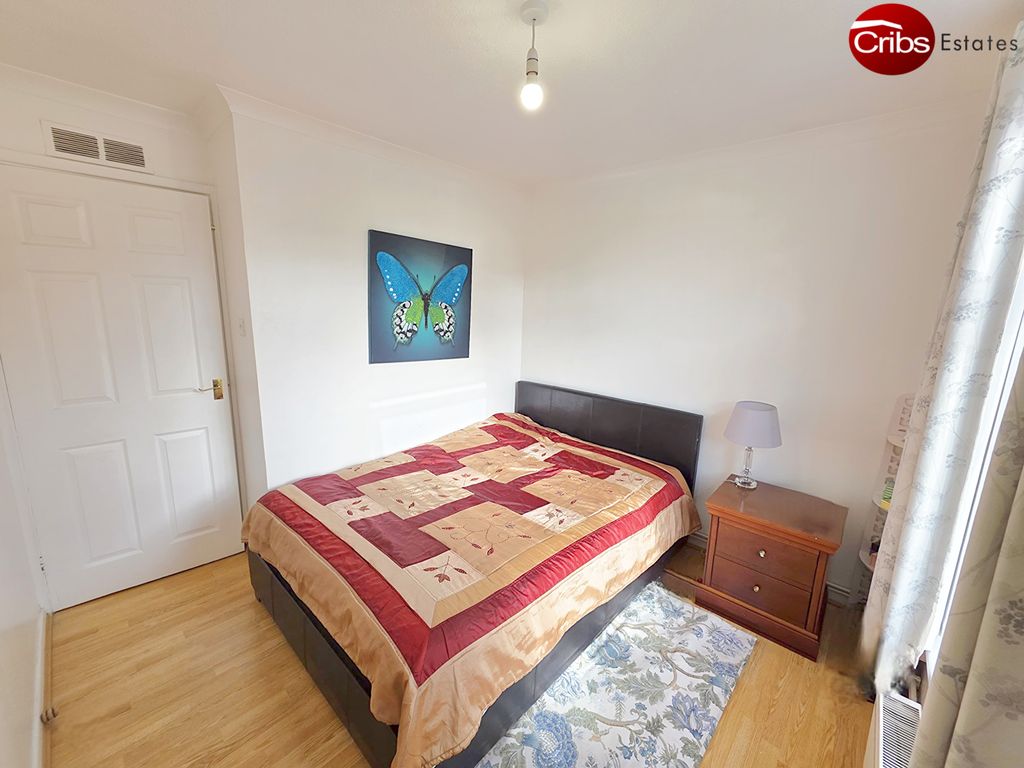 Property photo 3 of 11 Gallery