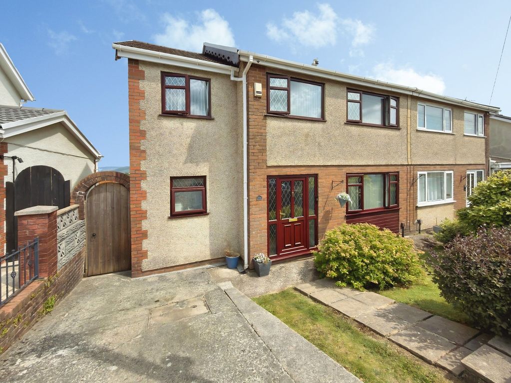 Property photo 1 of 39
