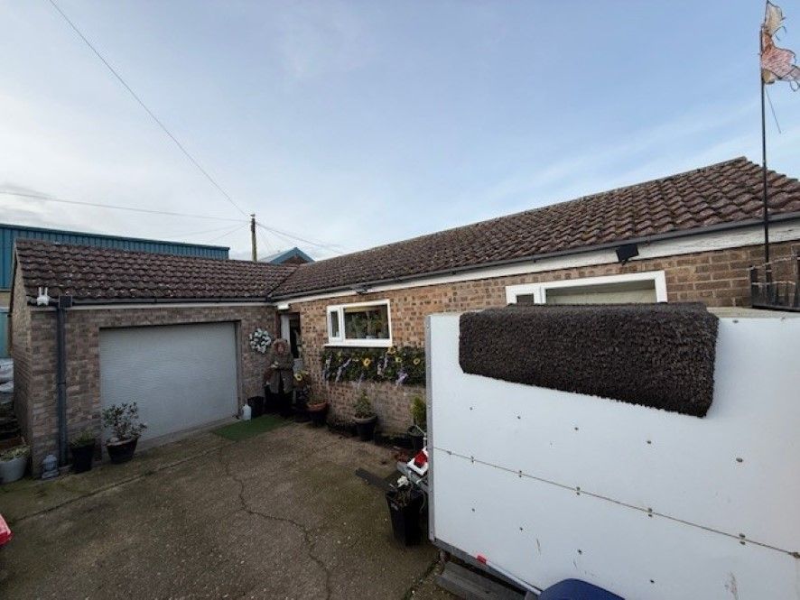 Property photo 3 of 8