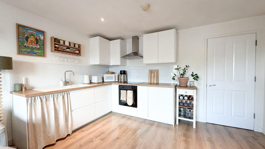 Property photo 3 of 10 Apc_6679.Jpg