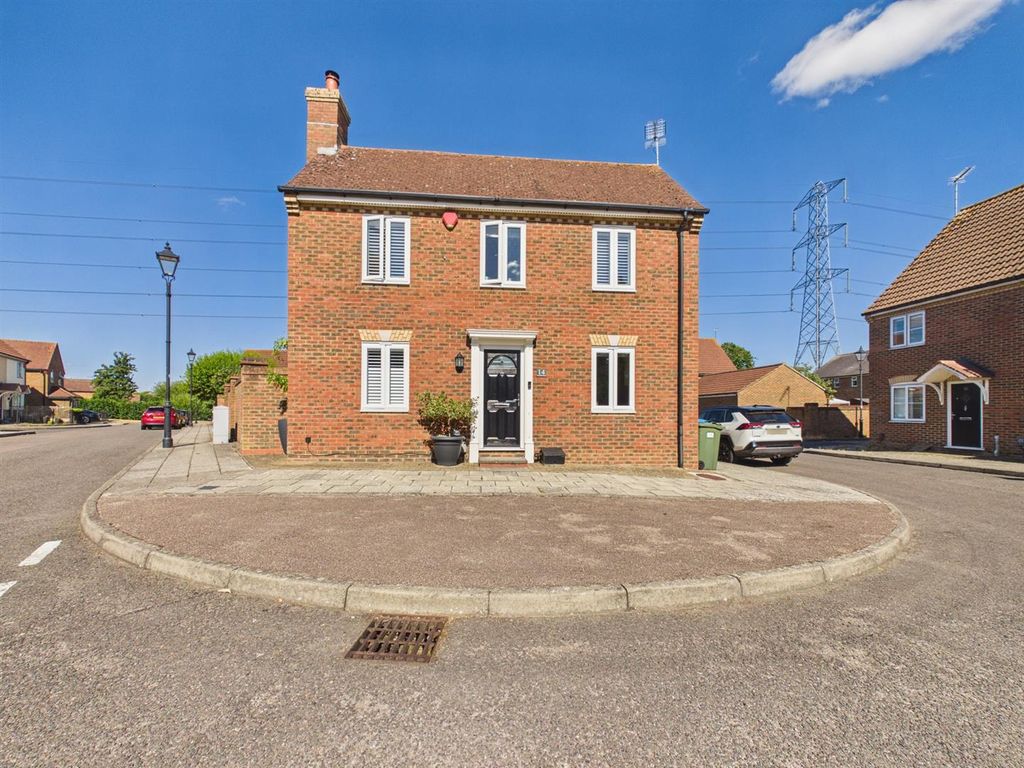 Property photo 1 of 16 Cam02435G0-Pr0353-Still009.Jpg