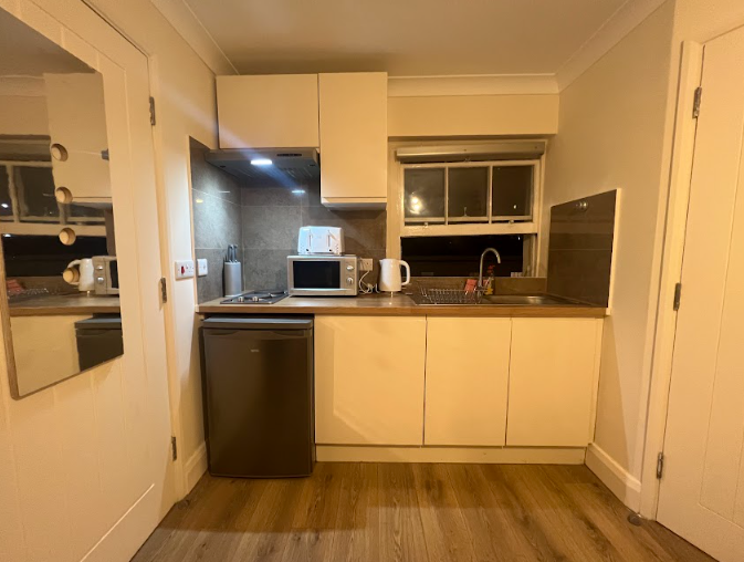 Property photo 2 of 3