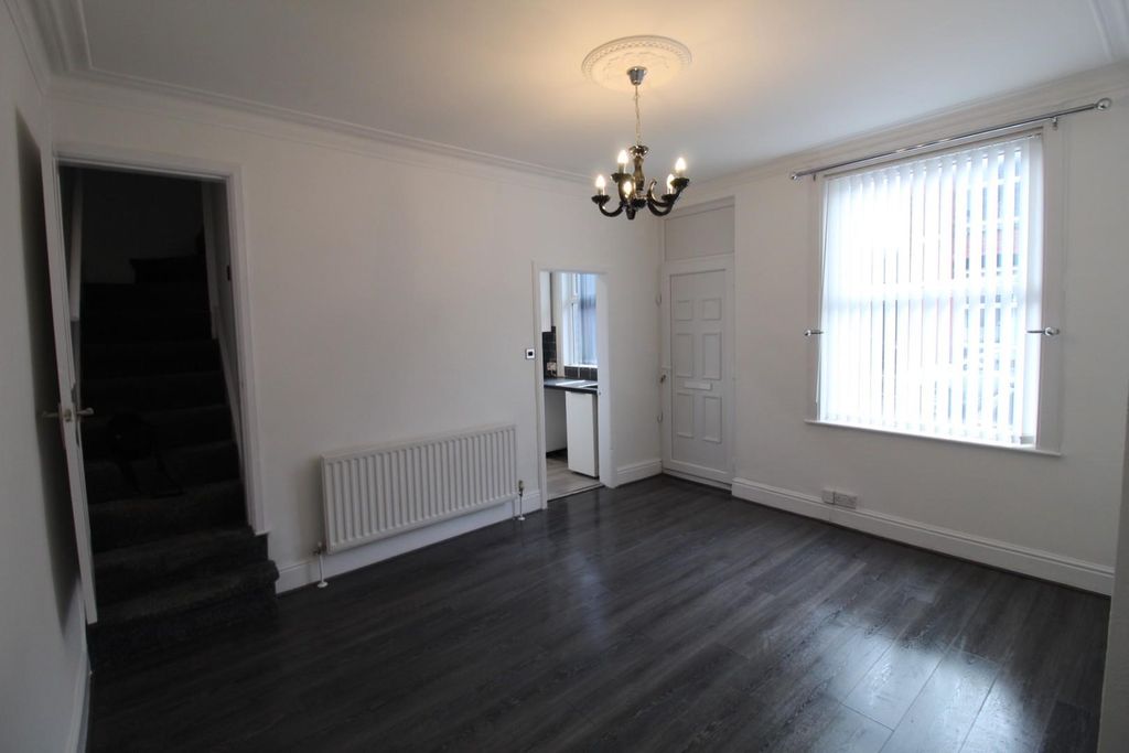 Property photo 2 of 9 Img_0028.Jpg