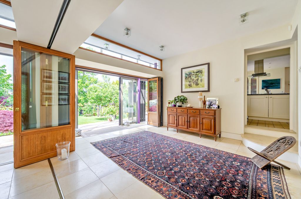 Additional image 18 of 6 bed detached house for saleGuildford, Surrey GU1