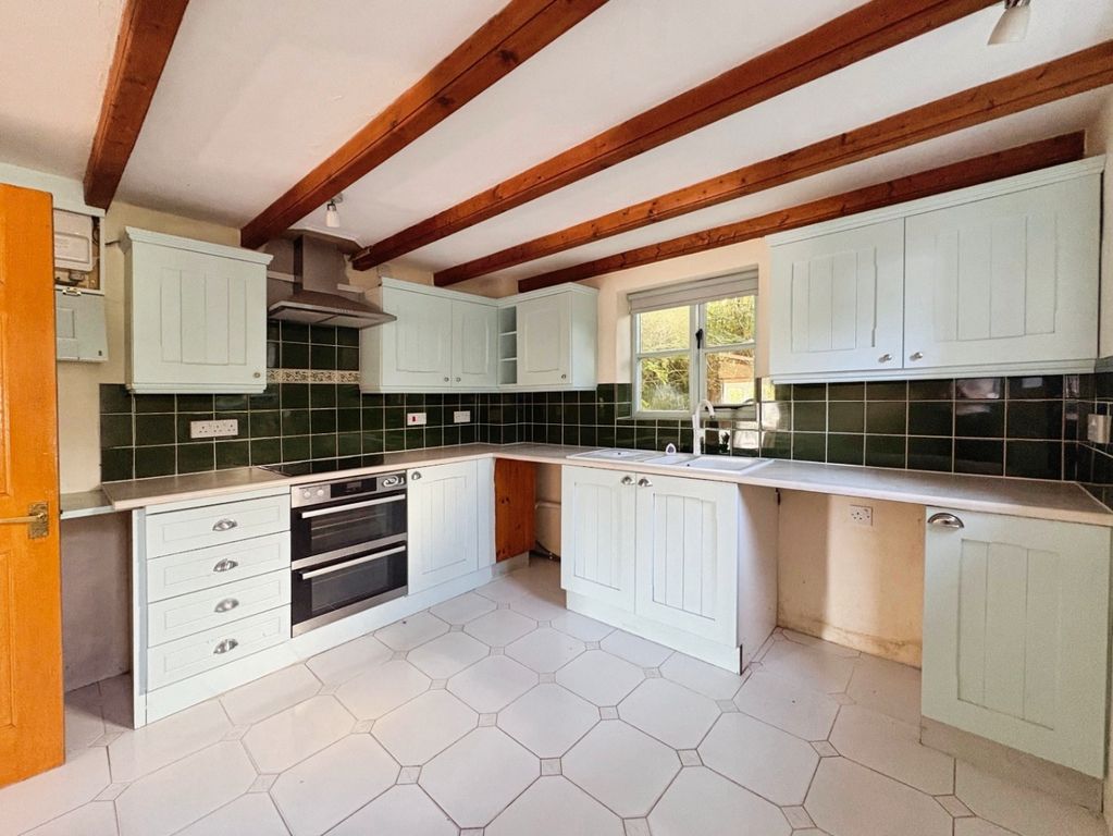 Property photo 3 of 14 5188686