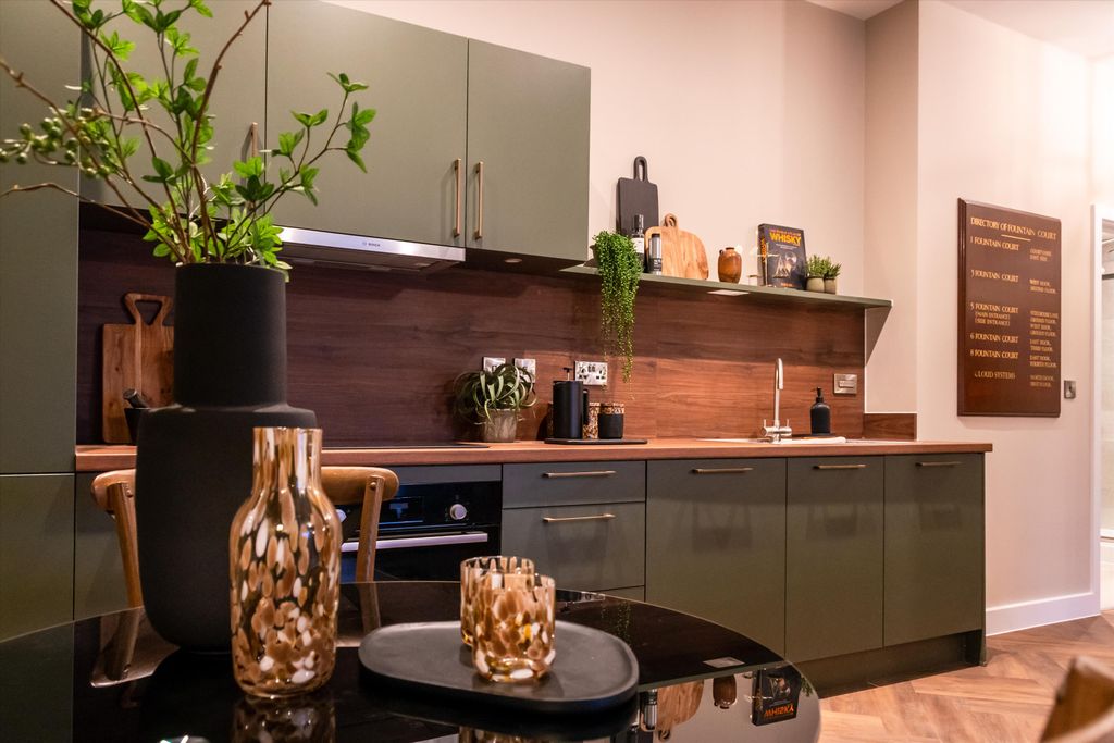 Property photo 1 of 11 Image