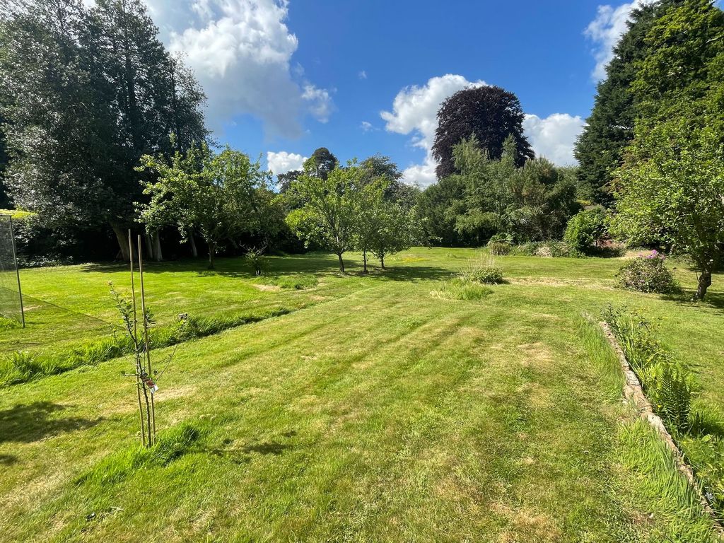 Property photo 3 of 7