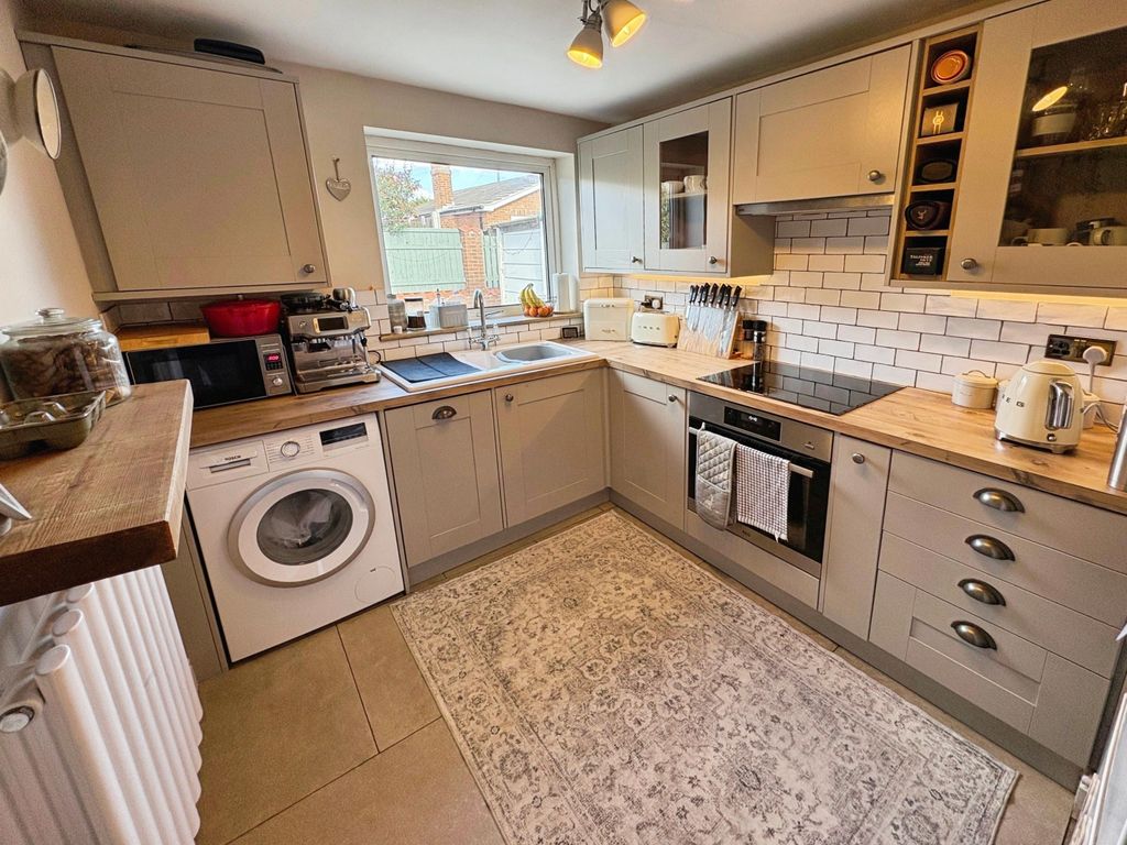 Property photo 3 of 16 User_Edited_Photo-c4Ae76c9_User-Edited-Fb00521B-B2