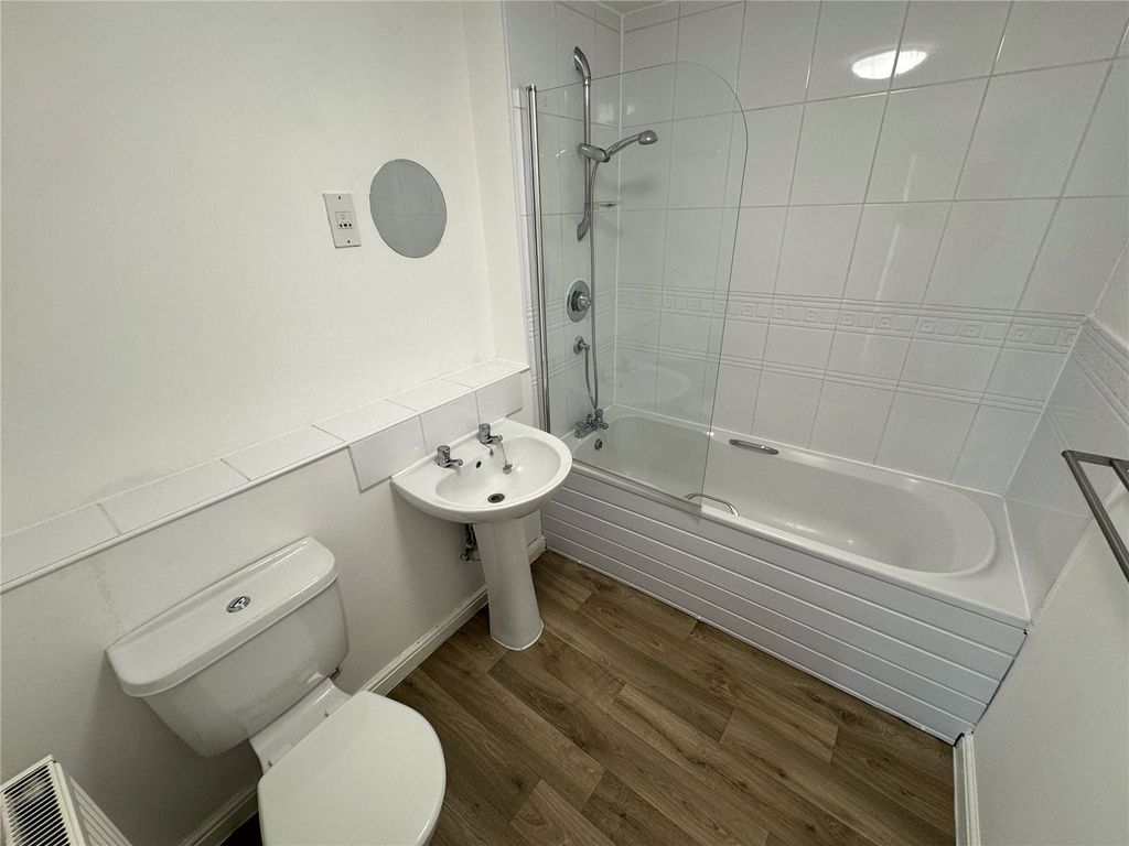 Property photo 3 of 9 Picture No. 12