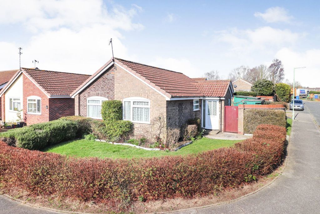 Property photo 1 of 18