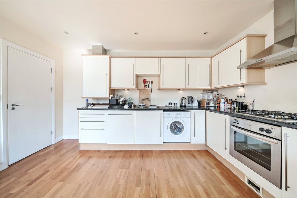 Property photo 3 of 15 Picture No. 55