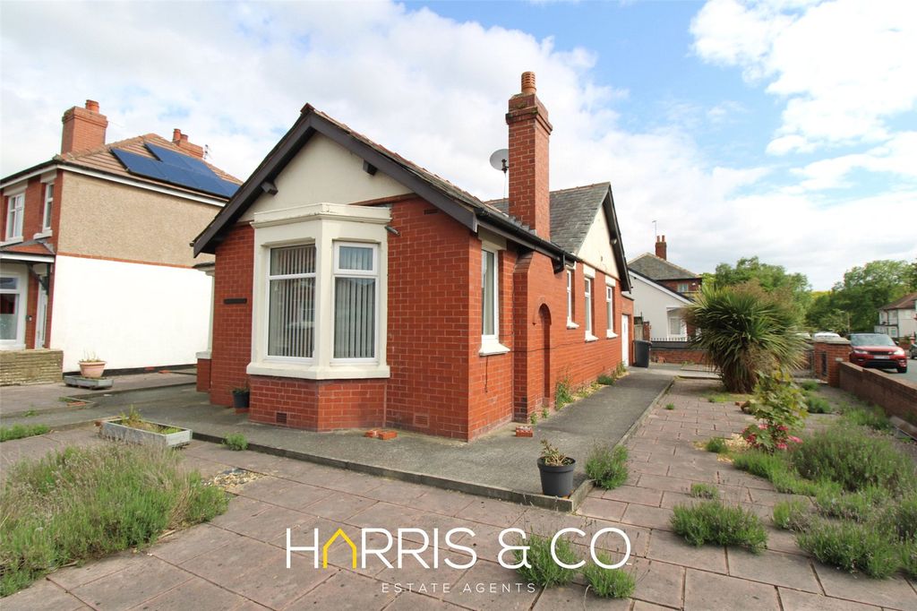 Property photo 1 of 16 Picture No. 18