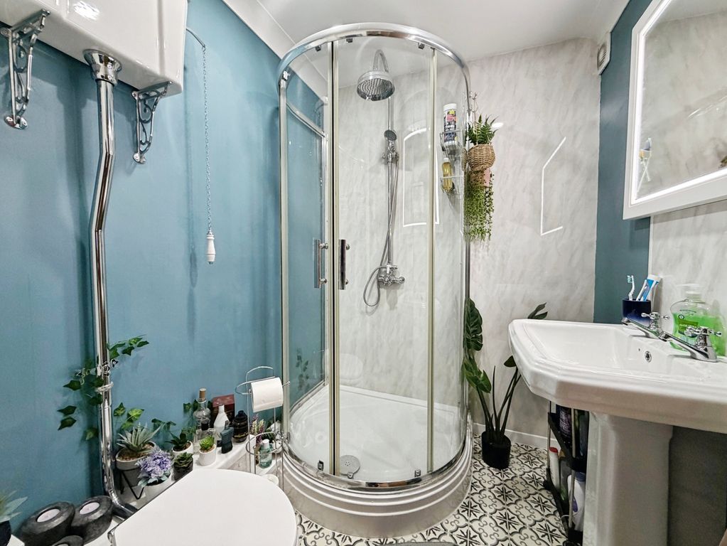 Property photo 3 of 4