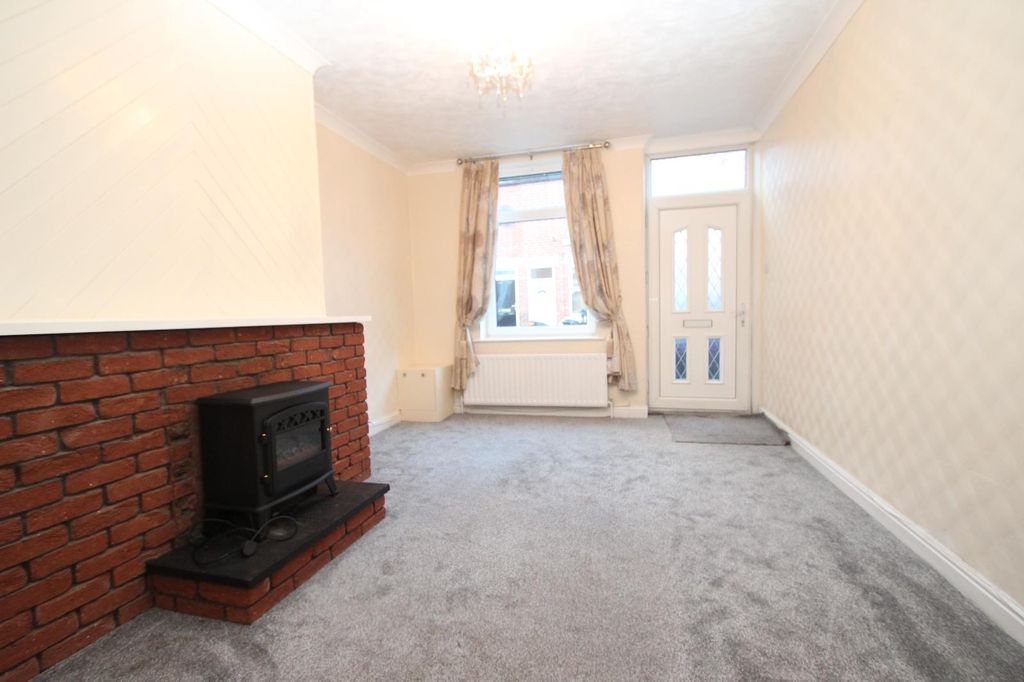 Property photo 2 of 8 0 General