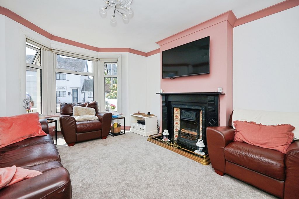 Property photo 2 of 16 Pbox-Img.Jpg