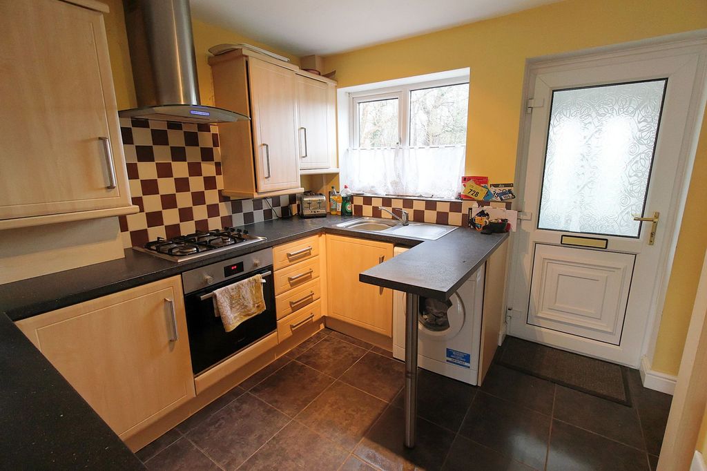 Property photo 2 of 13