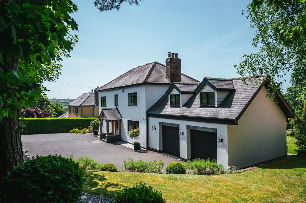 Property photo 3 of 48 Exterior And Gardens