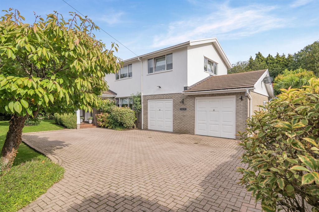 Property photo 2 of 38