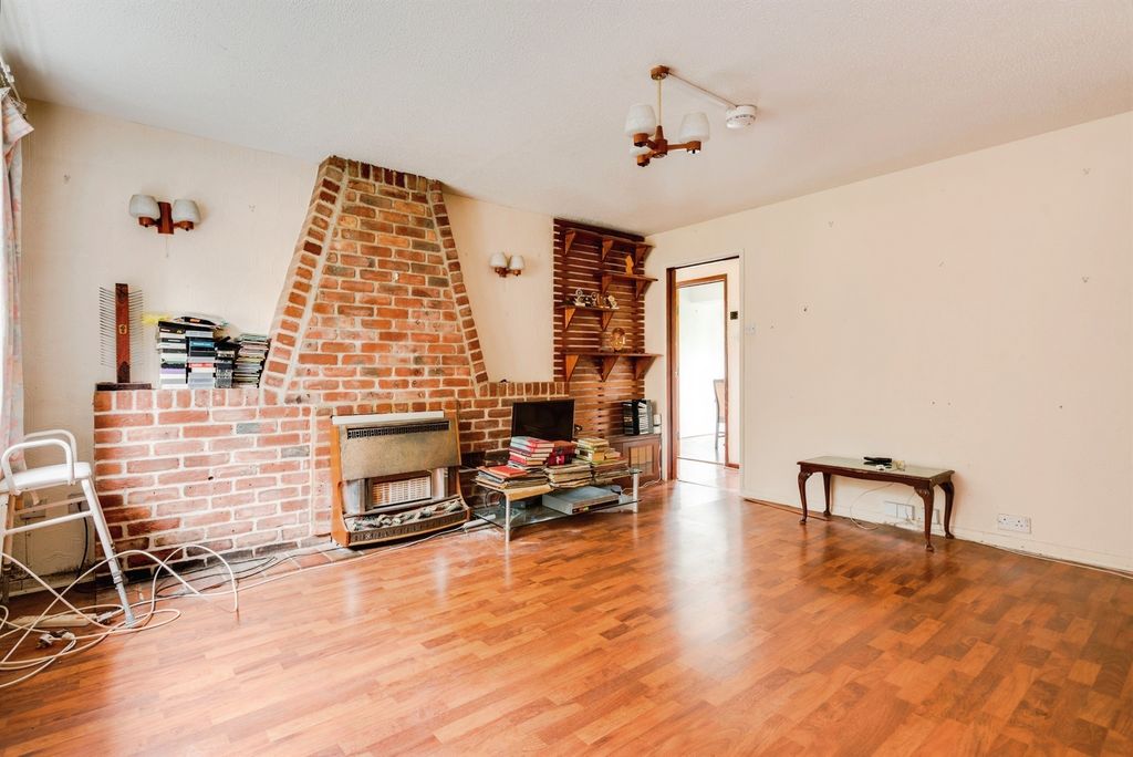 Property photo 3 of 15