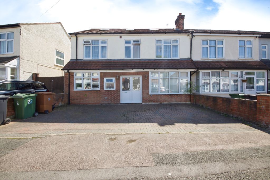 Property photo 1 of 15