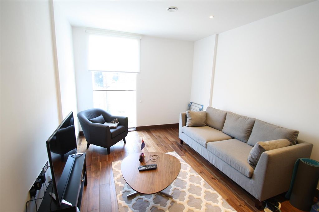 Property photo 1 of 9 Reception Room