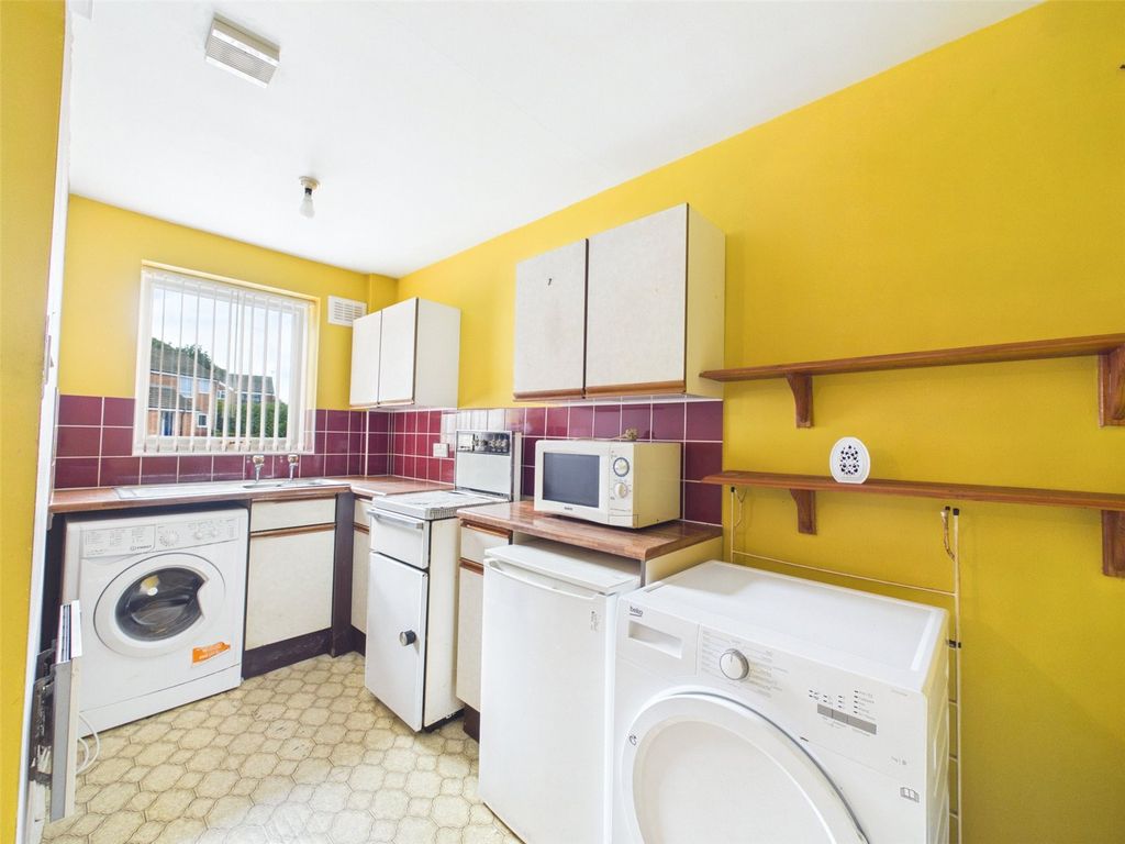 Property photo 3 of 10 Picture No. 02