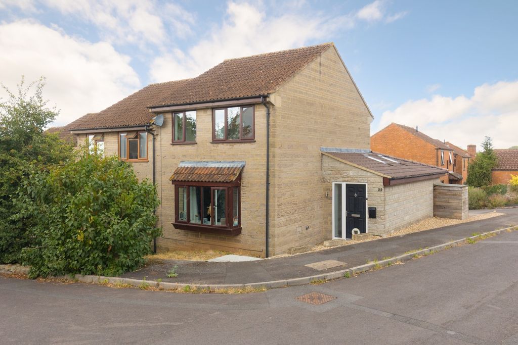 Property photo 1 of 17 4483790