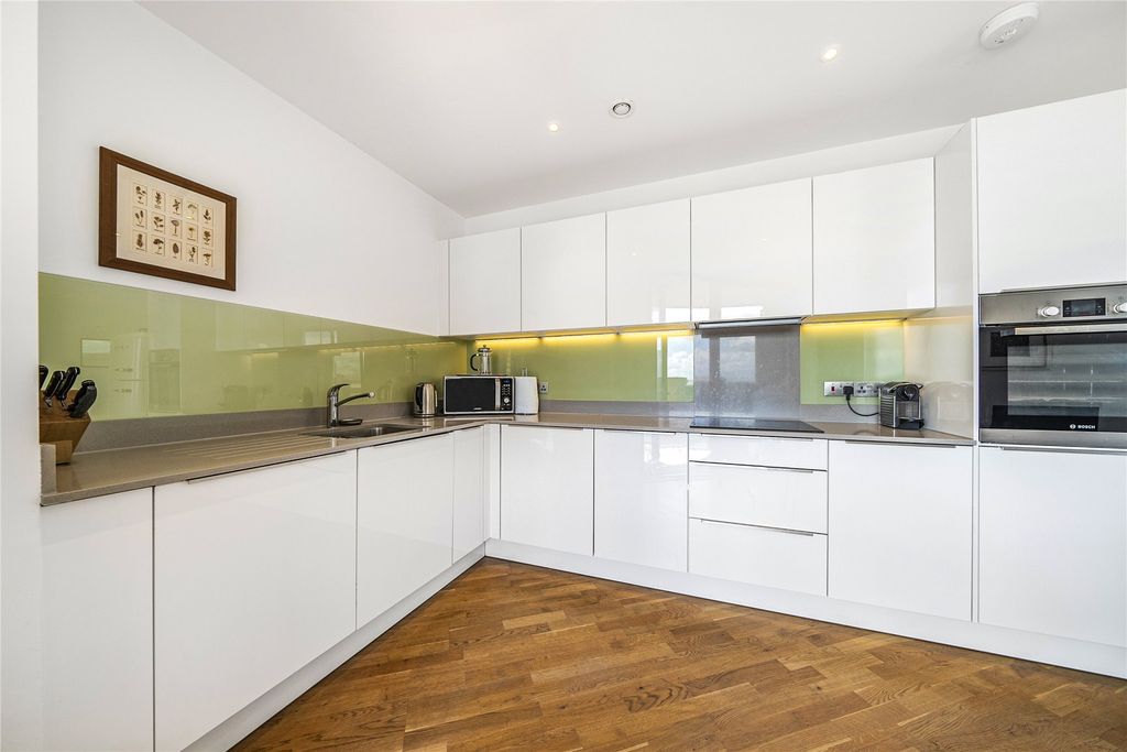 Property photo 3 of 16 Picture No. 05