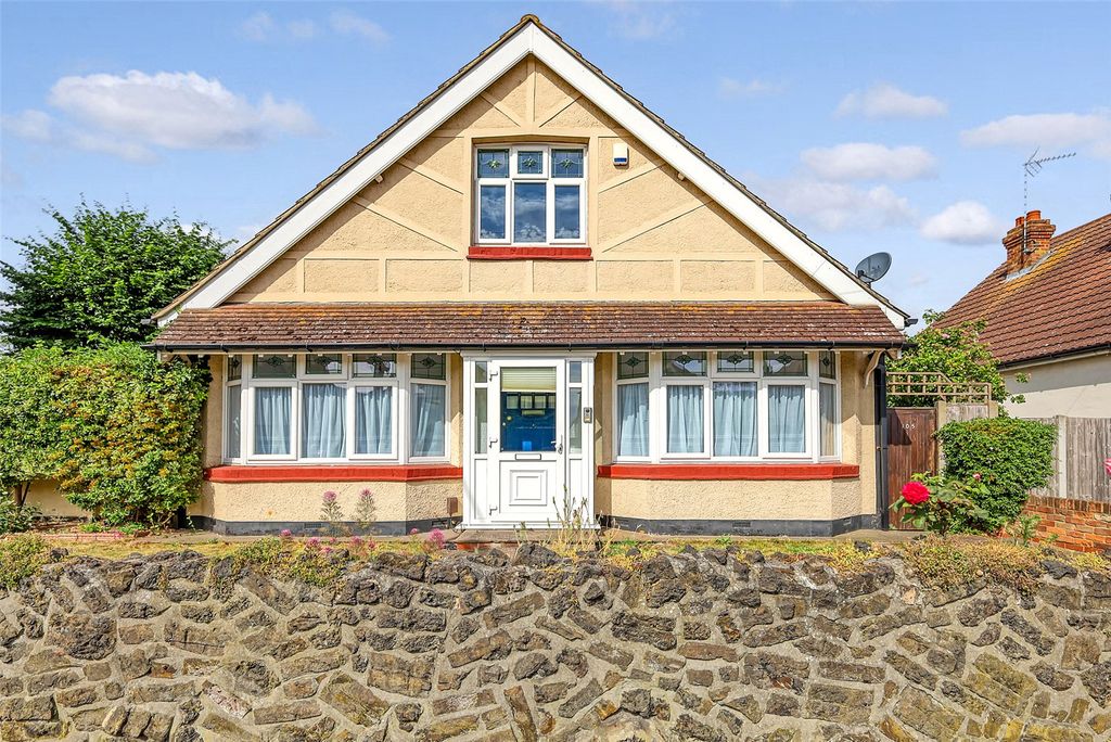 Property photo 1 of 25 Picture No. 04